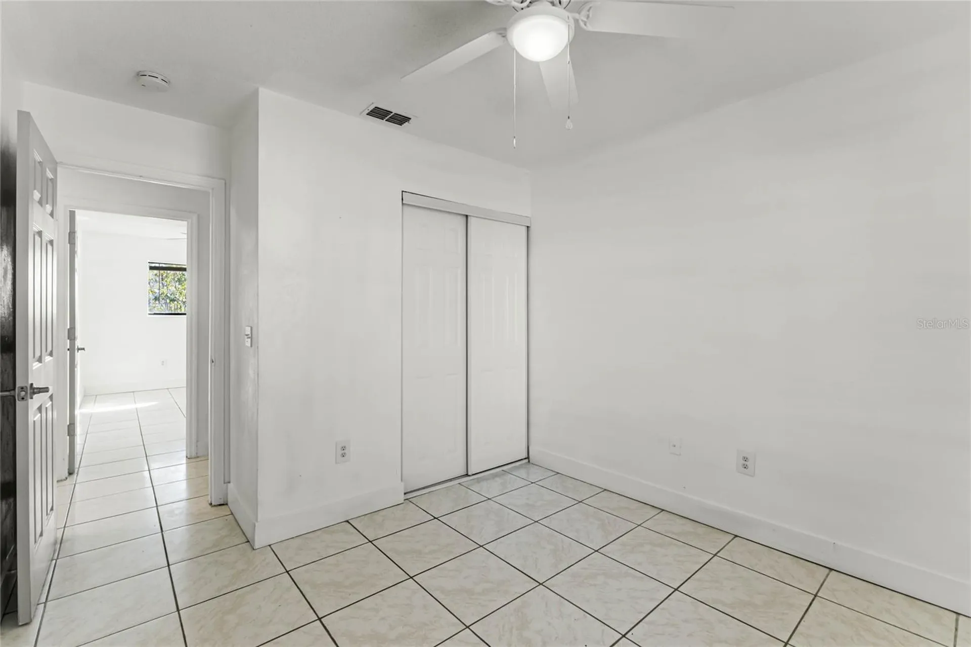 825 Kottle Circle S Daytona Beach FL 32114