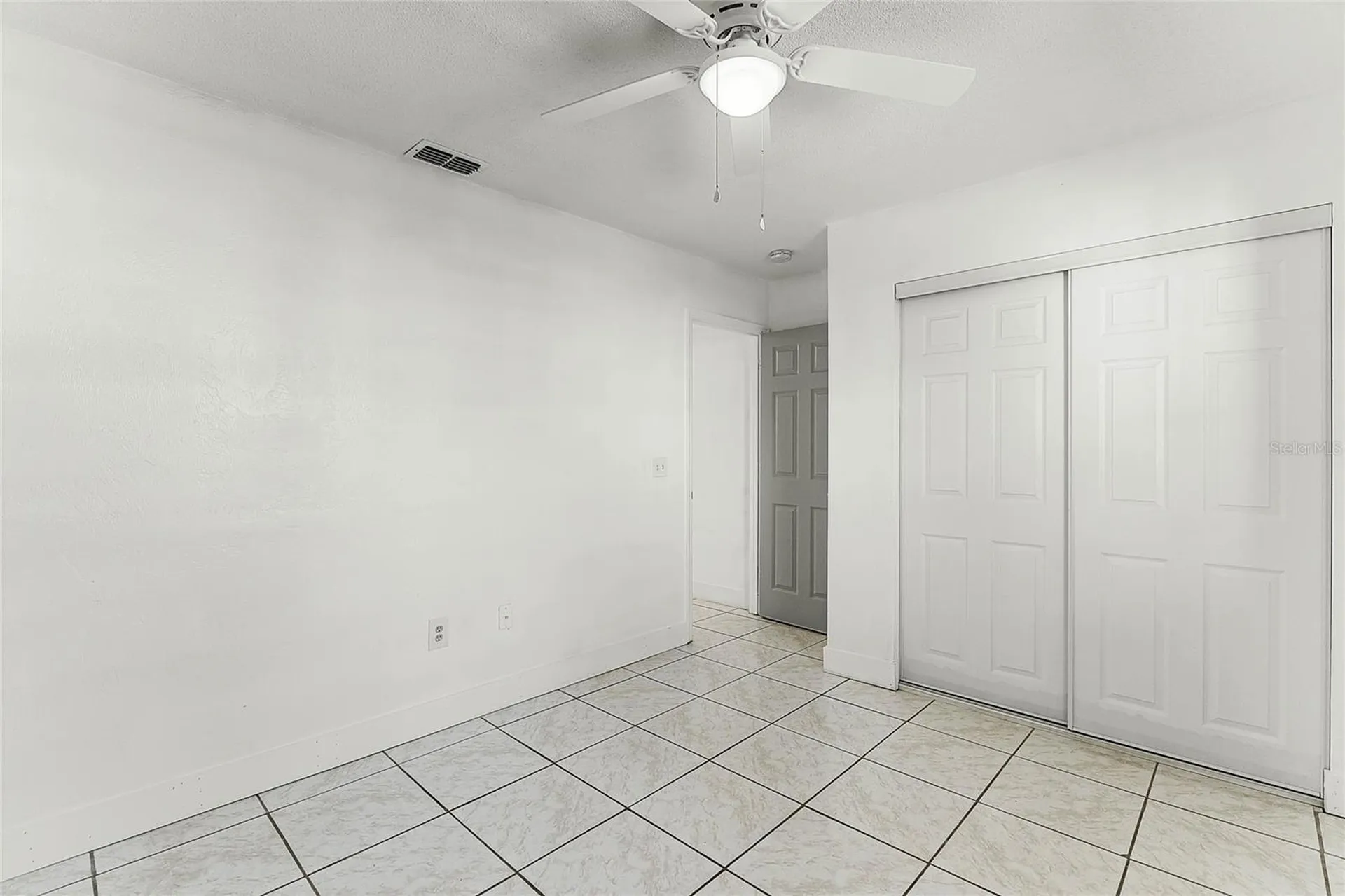 825 Kottle Circle S Daytona Beach FL 32114