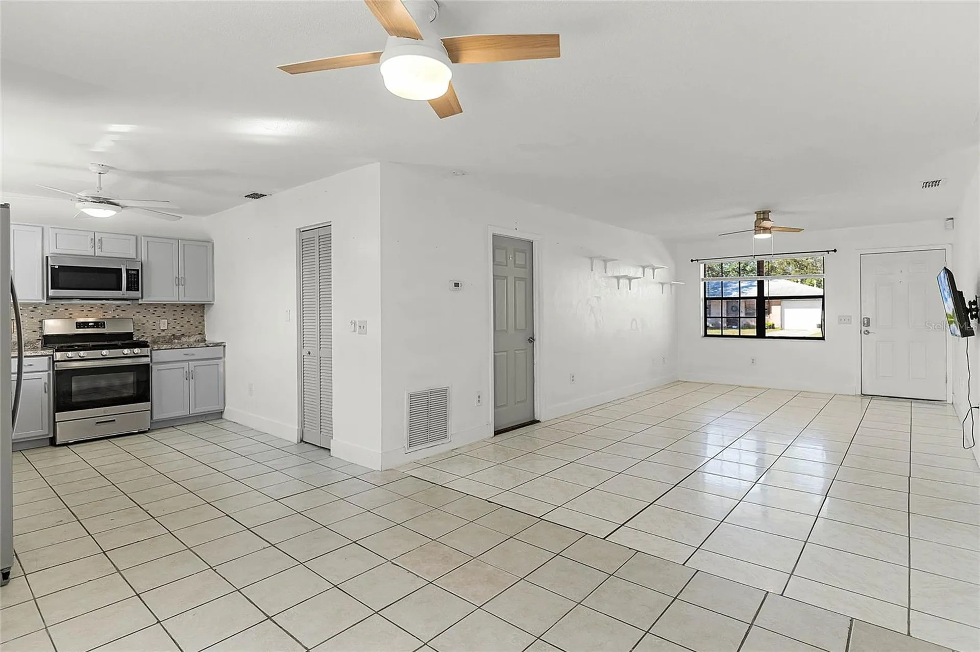 825 Kottle Circle S Daytona Beach FL 32114