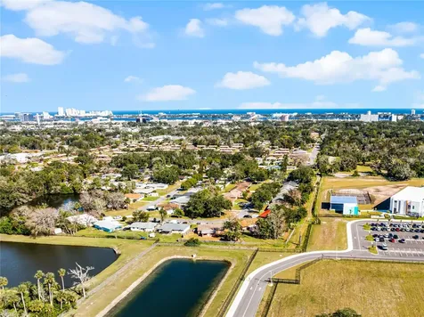 825 Kottle Circle S Daytona Beach FL 32114