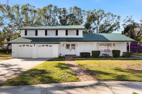 13208 Lake Magdalene Boulevard Tampa FL 33618