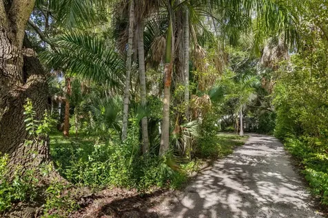 3301 Bay Shore Road Sarasota FL 34234