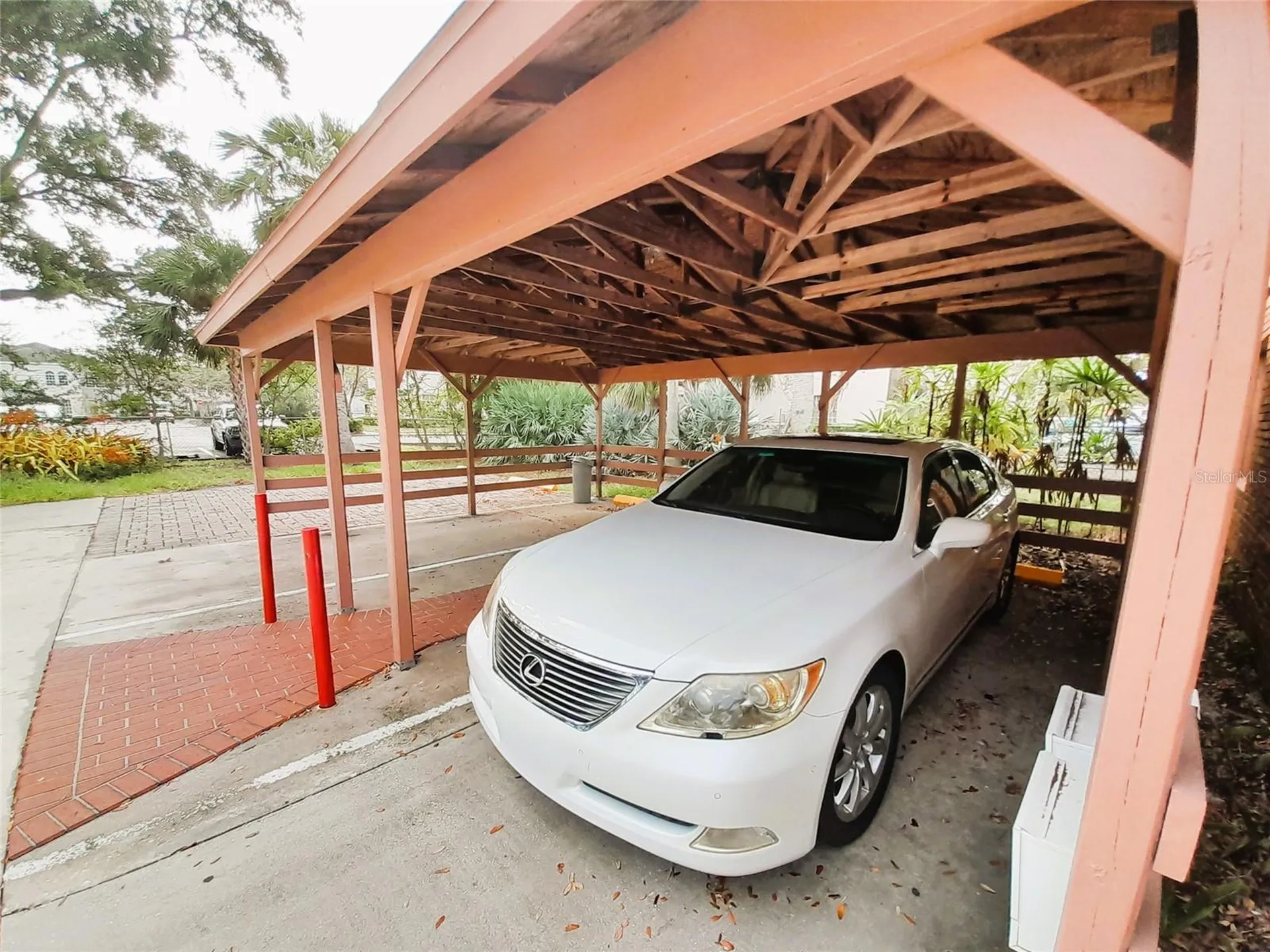 220 N Tuttle Avenue Sarasota FL 34237