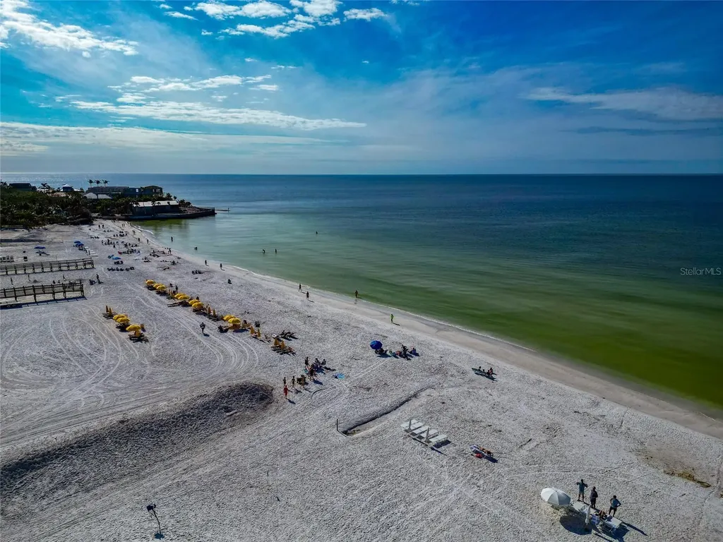 915 Seaside Drive Sarasota FL 34242