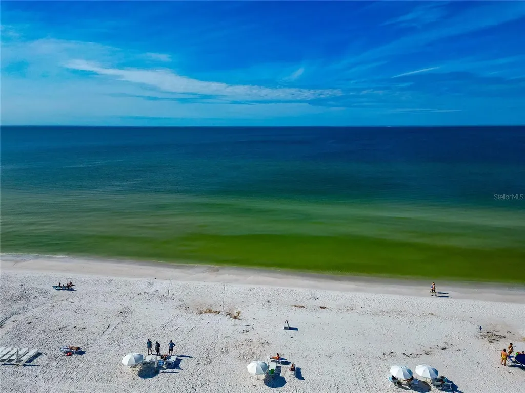 915 Seaside Drive Sarasota FL 34242