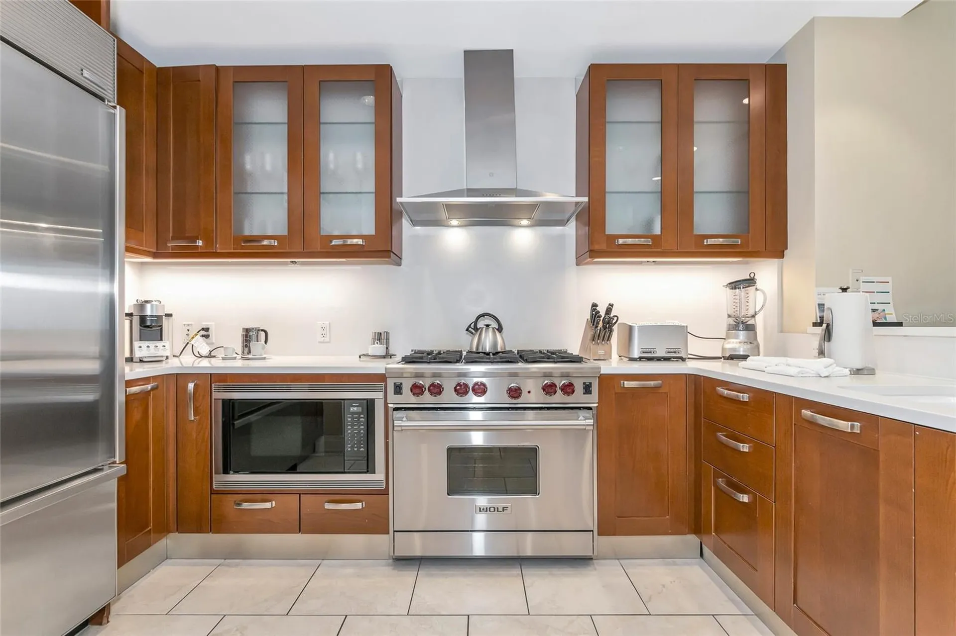915 Seaside Drive Sarasota FL 34242