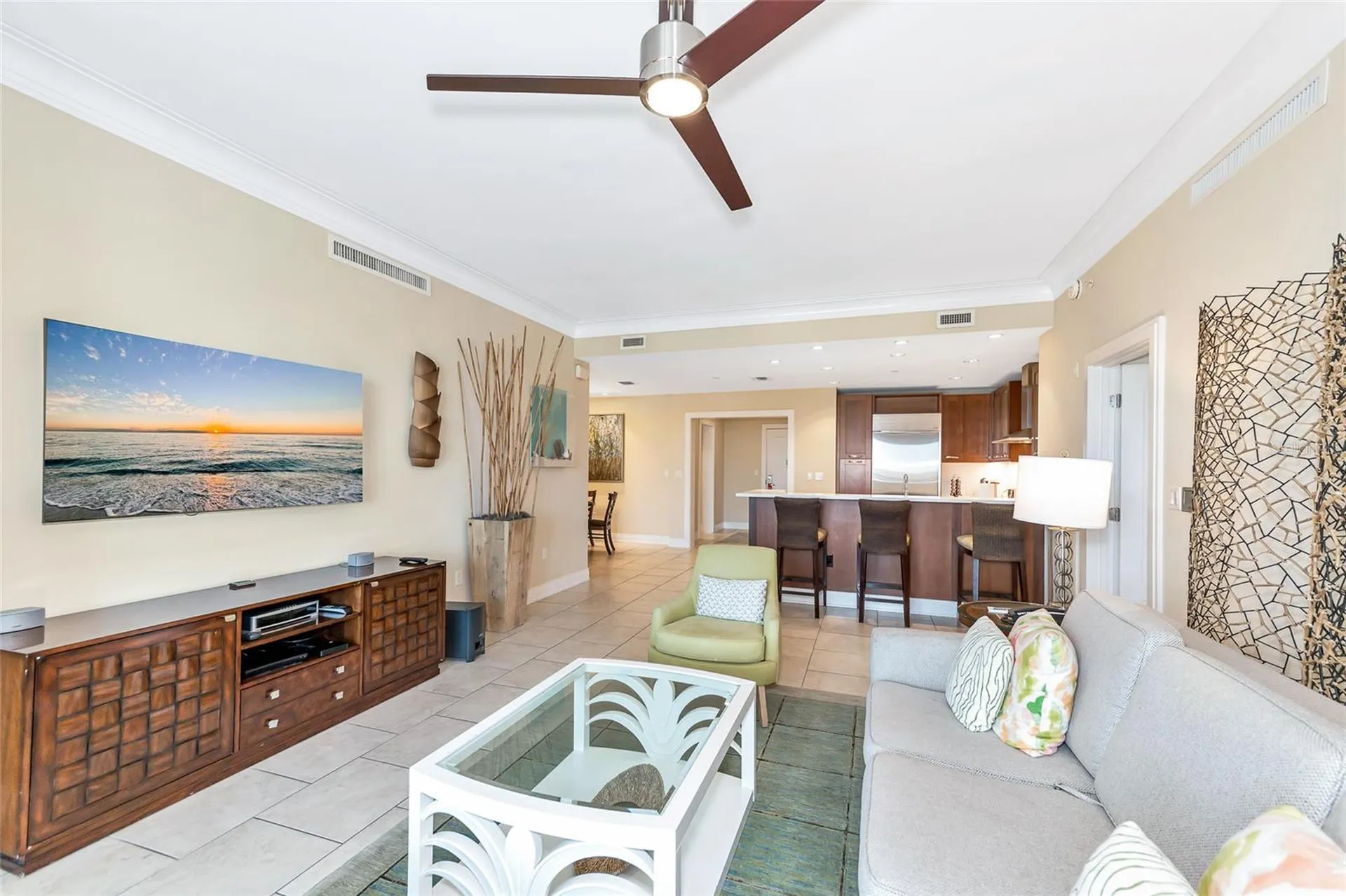 915 Seaside Drive Sarasota FL 34242