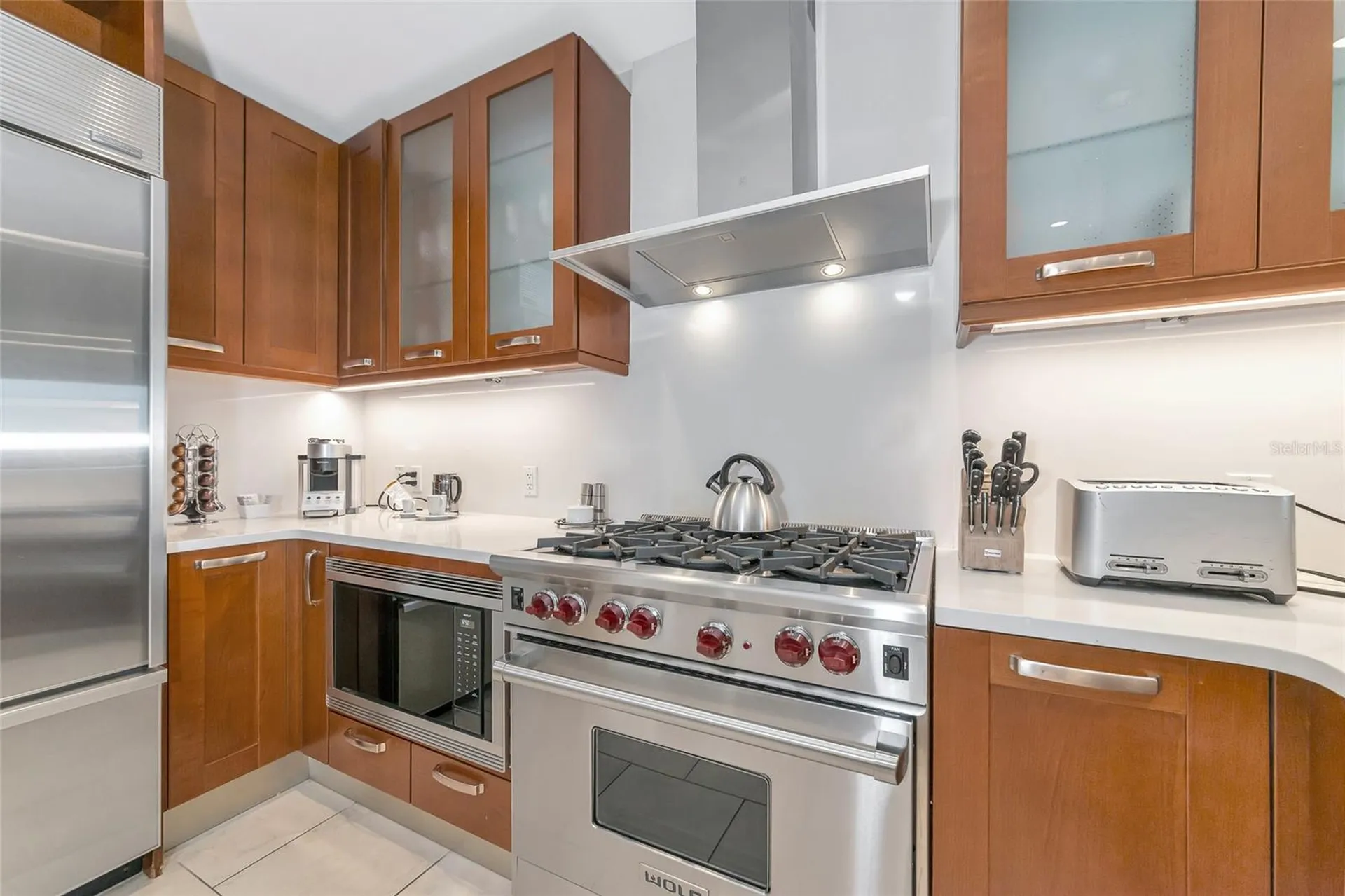 915 Seaside Drive Sarasota FL 34242