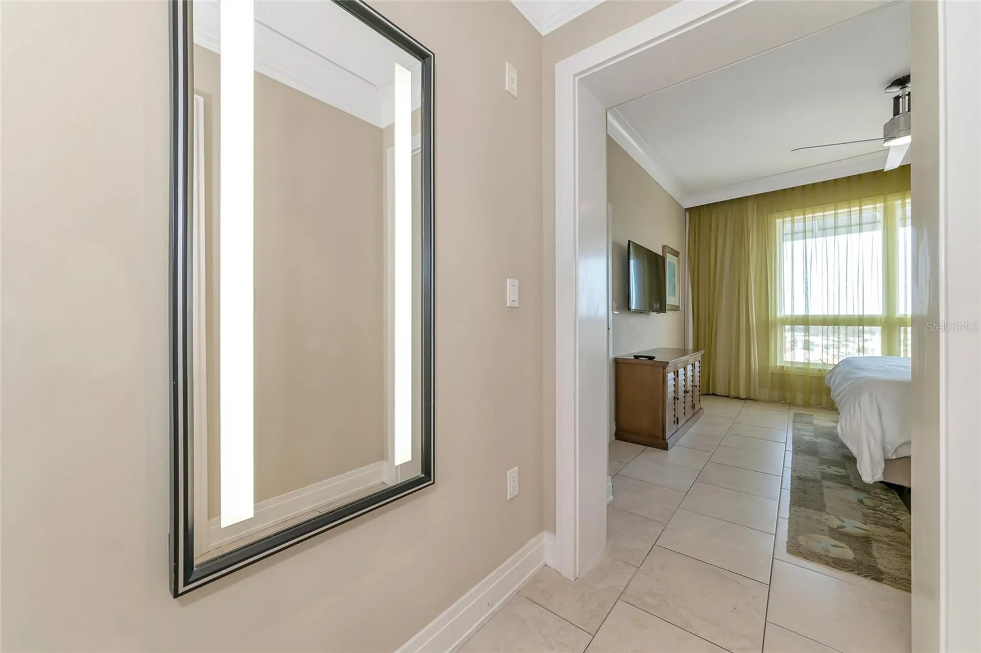 915 Seaside Drive Sarasota FL 34242