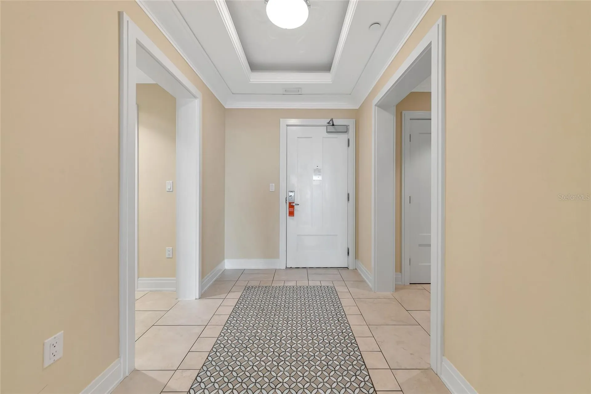 915 Seaside Drive Sarasota FL 34242