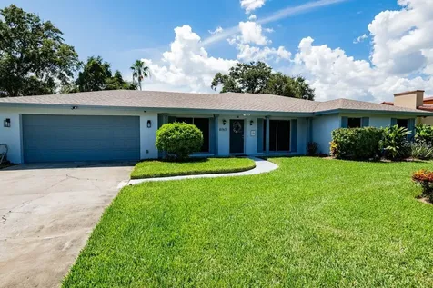 4065 38th Street S St Petersburg FL 33711