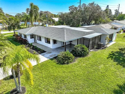 1756 Livingstone Street Sarasota FL 34231