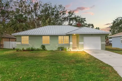 807 Leffingwell Avenue Ellenton FL 34222