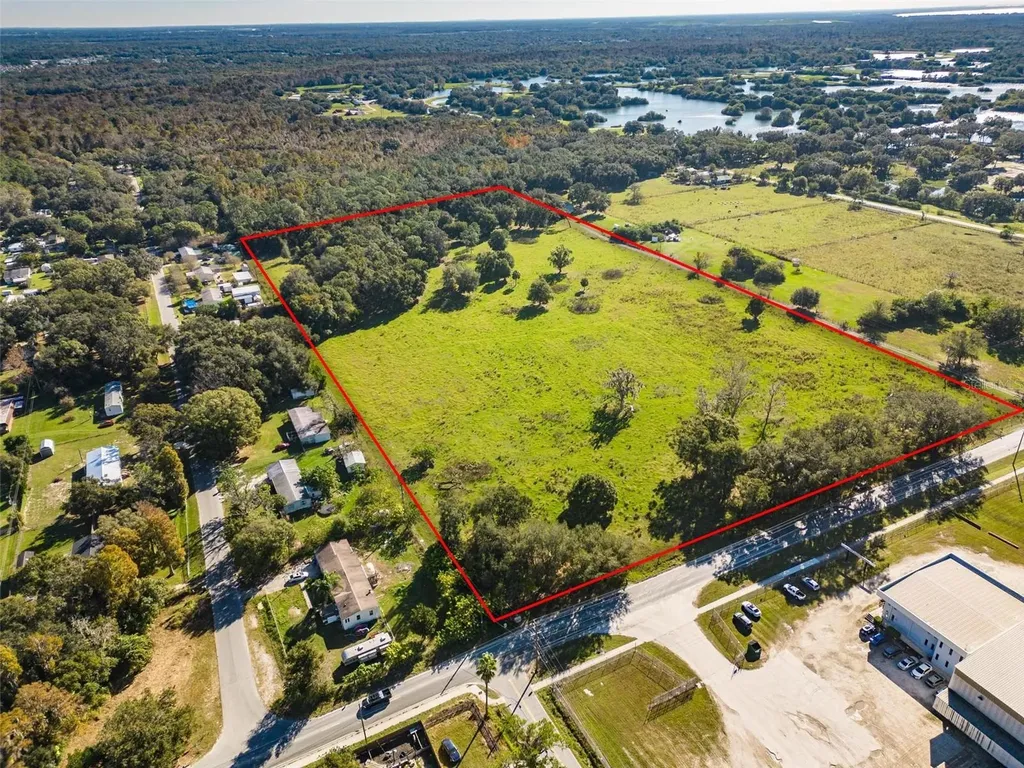 1525 Fish Hatchery Road Lakeland FL 33801
