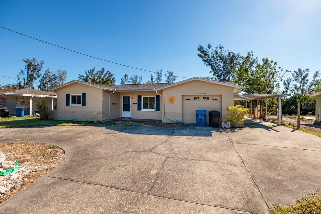 448 55th Avenue NE St Petersburg FL 33703