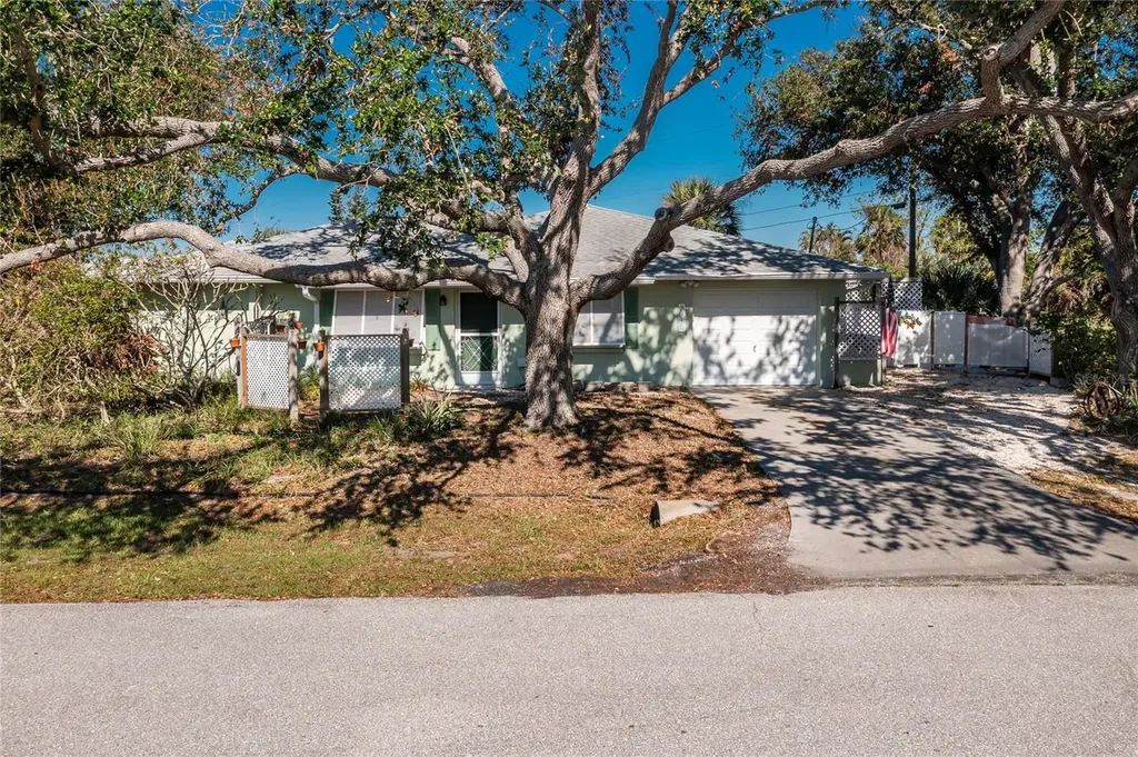 7346 Regina Drive Englewood FL 34224