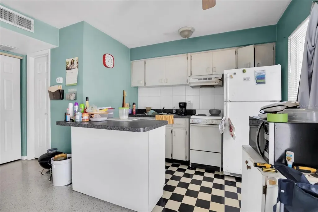 885 Beltrees Street Dunedin FL 34698