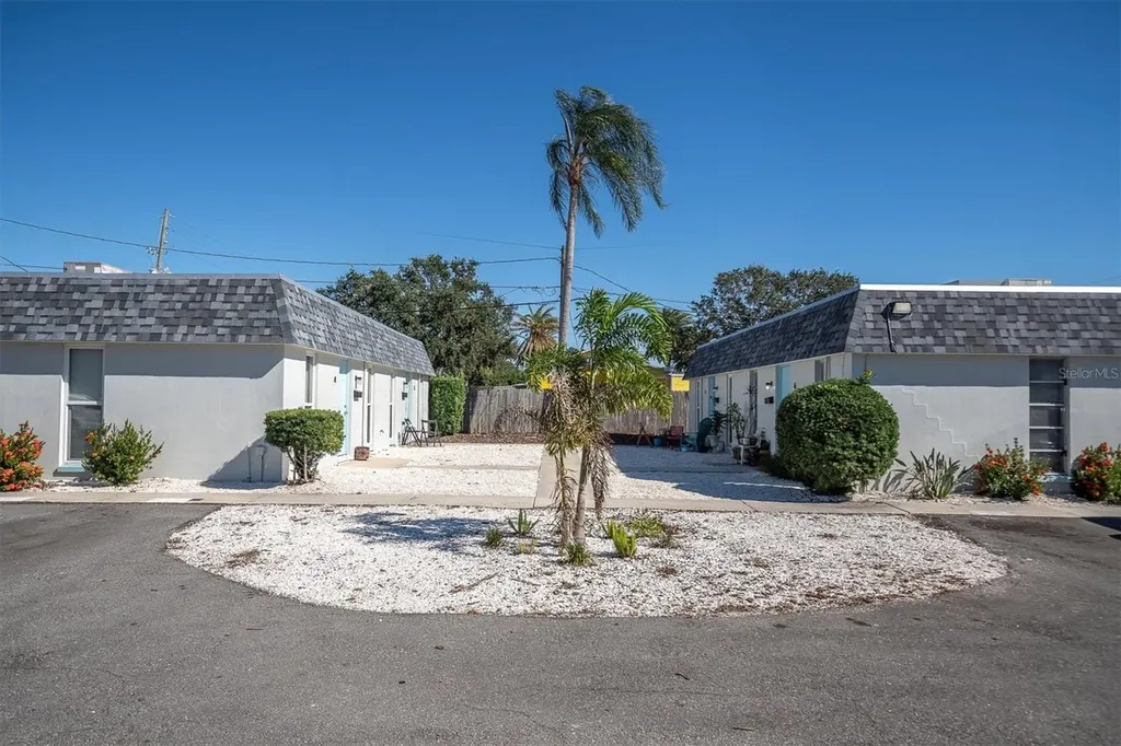 885 Beltrees Street Dunedin FL 34698