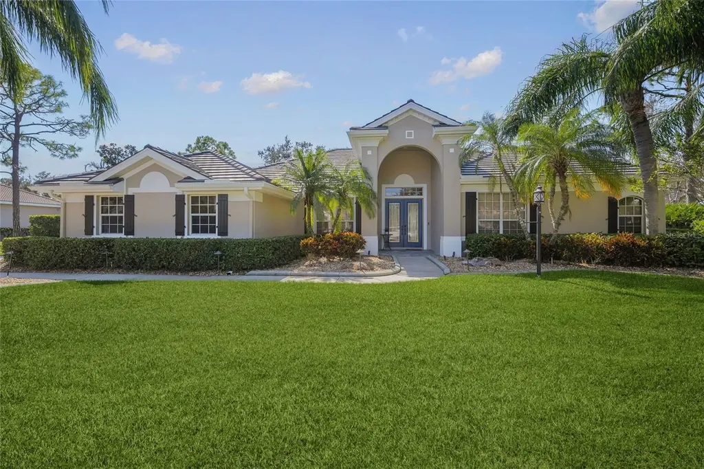 9075 Misty Creek Drive Sarasota FL 34241