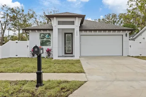 200 W Kirby Street Tampa FL 33604