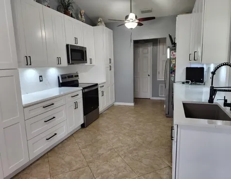 4105 NE 20th Court Cape Coral FL 33909