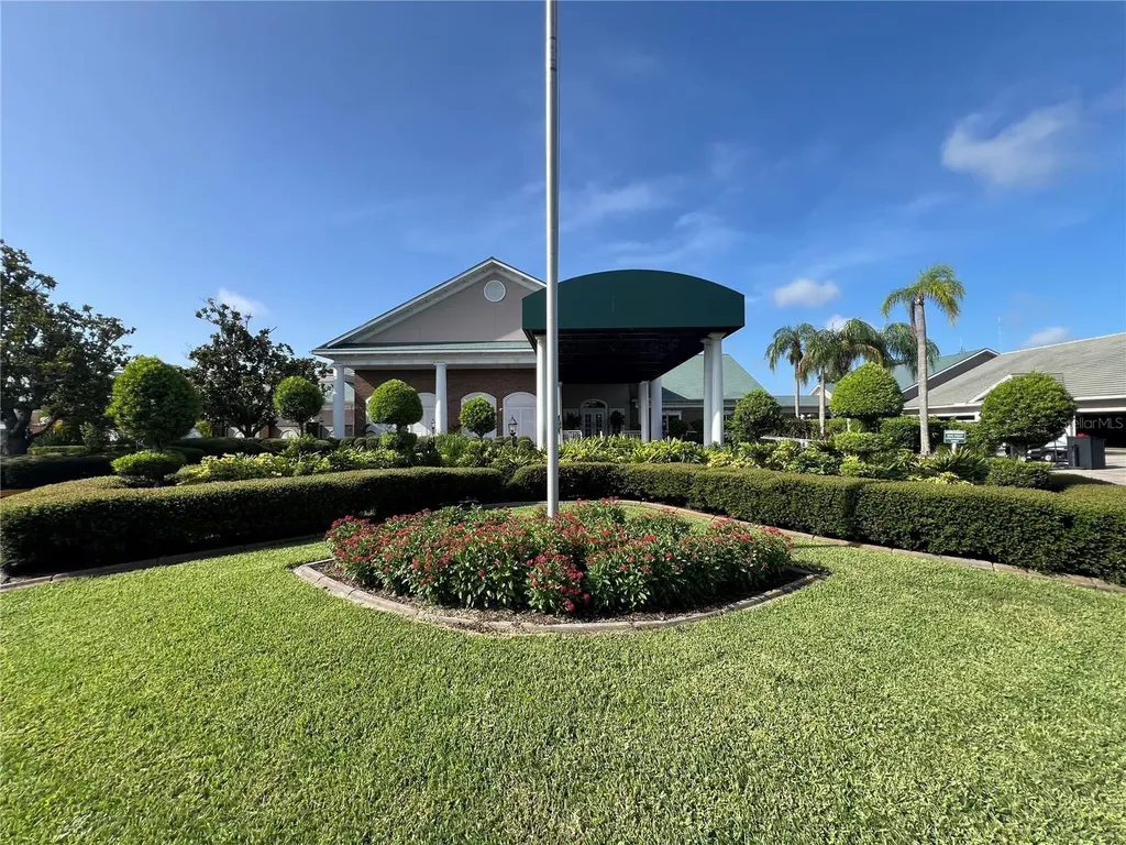 6713 Stone River Road Bradenton FL 34203