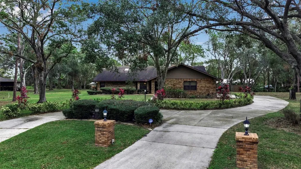 10616 Forest Run Drive Bradenton FL 34211