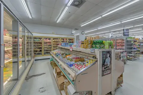 4021 W Hillsborough Avenue Tampa FL 33614