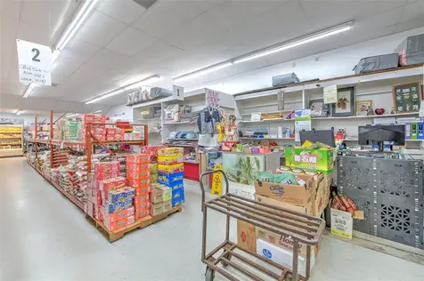 4021 W Hillsborough Avenue Tampa FL 33614