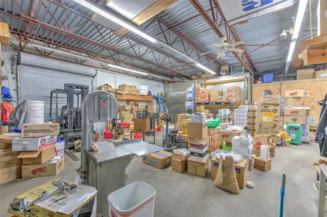 4021 W Hillsborough Avenue Tampa FL 33614