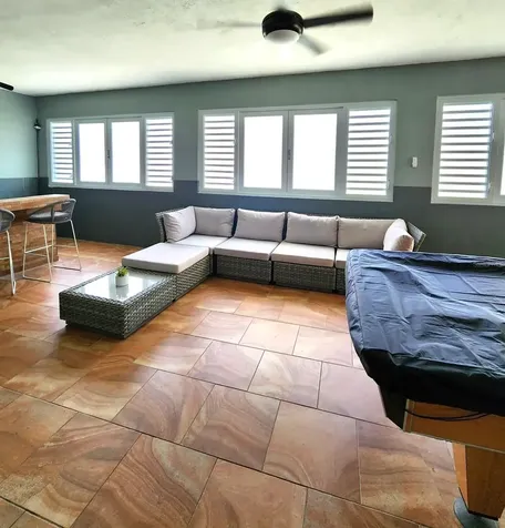 234 Zumbador Rio Grande PR 00745