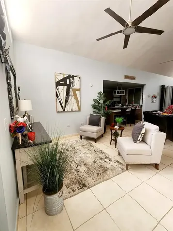 234 Zumbador Rio Grande PR 00745