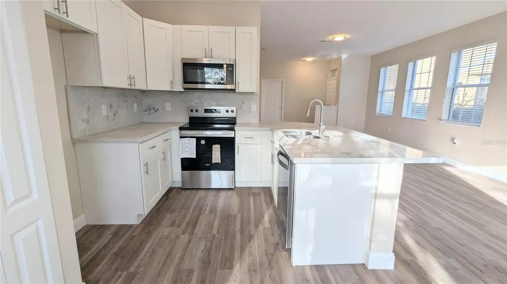 9060 Moonlit Meadows Loop Riverview FL 33578