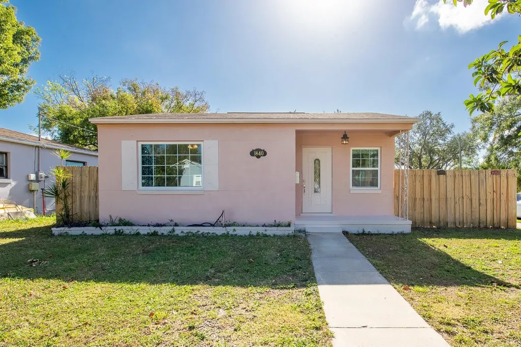 1840 42nd Avenue N St Petersburg FL 33714