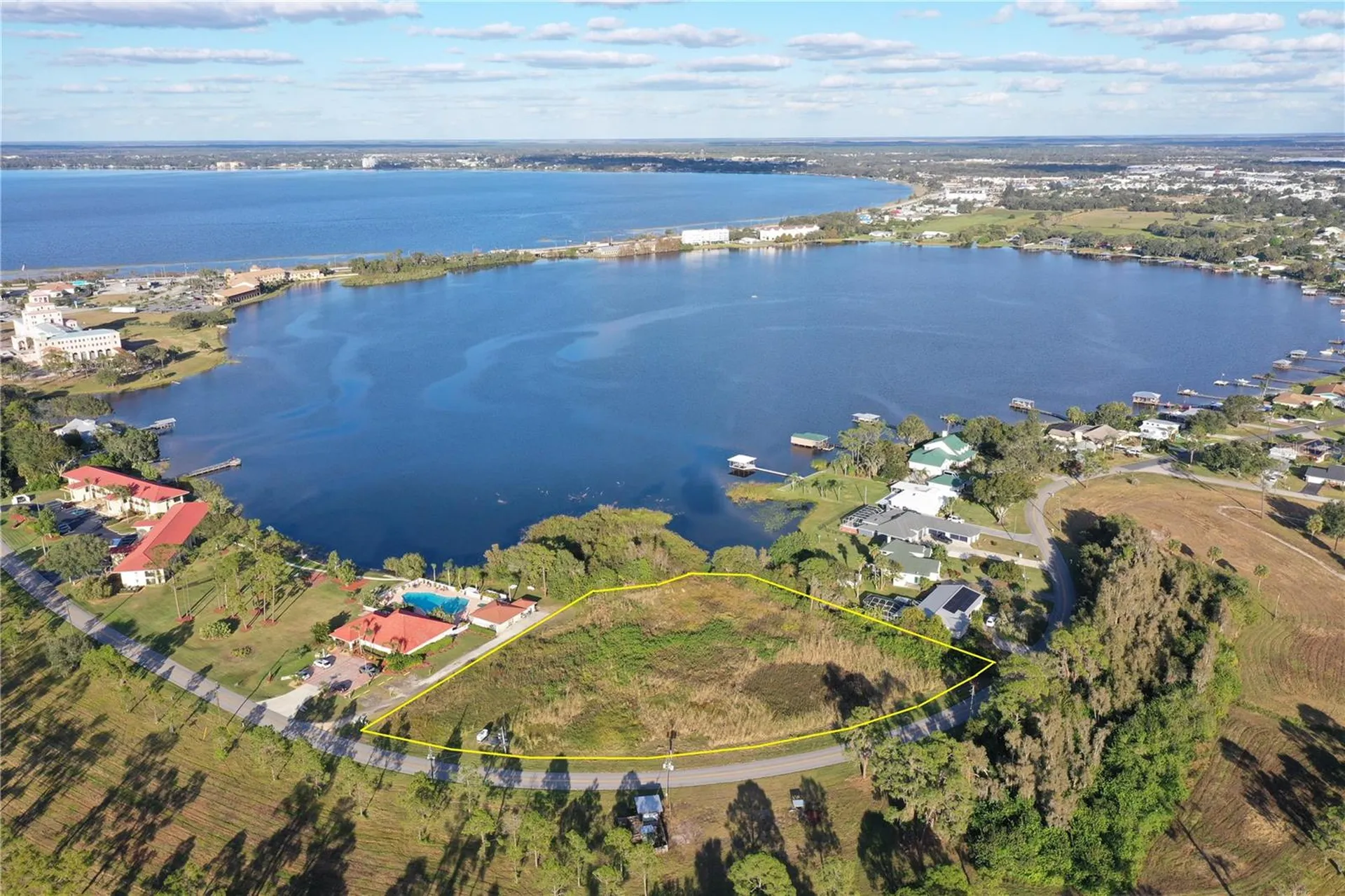 136+142 Lake Drive Boulevard Sebring FL 33875