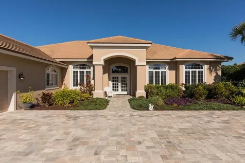19 Island Estates Parkway Palm Coast FL 32137