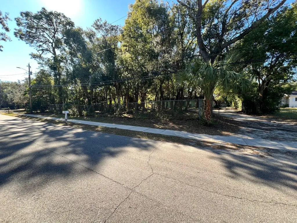 12308 N 52nd Street Temple Terrace FL 33617