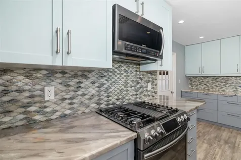 719 Wood Lane Sarasota FL 34237