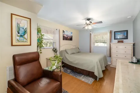719 Wood Lane Sarasota FL 34237