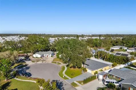 719 Wood Lane Sarasota FL 34237