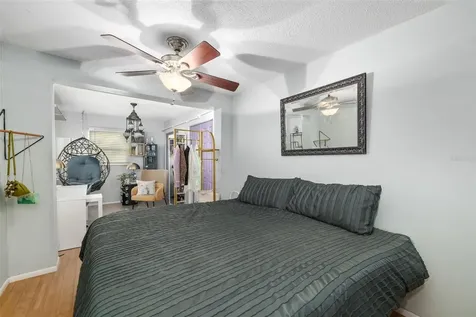 719 Wood Lane Sarasota FL 34237