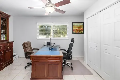 719 Wood Lane Sarasota FL 34237