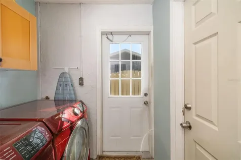 719 Wood Lane Sarasota FL 34237