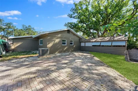 9220 N 29th Street Tampa FL 33612