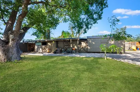 9220 N 29th Street Tampa FL 33612