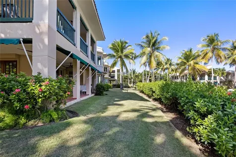 86 Lake Side Villas Vega Alta PR 00692