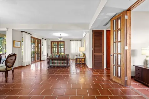 86 Lake Side Villas Vega Alta PR 00692