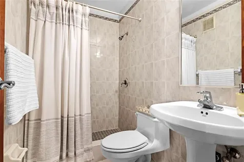 86 Lake Side Villas Vega Alta PR 00692
