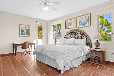 86 Lake Side Villas Vega Alta PR 00692