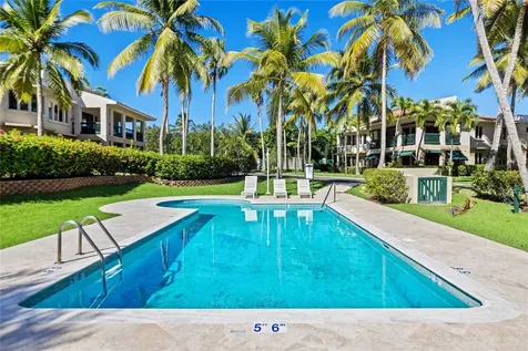 86 Lake Side Villas Vega Alta PR 00692